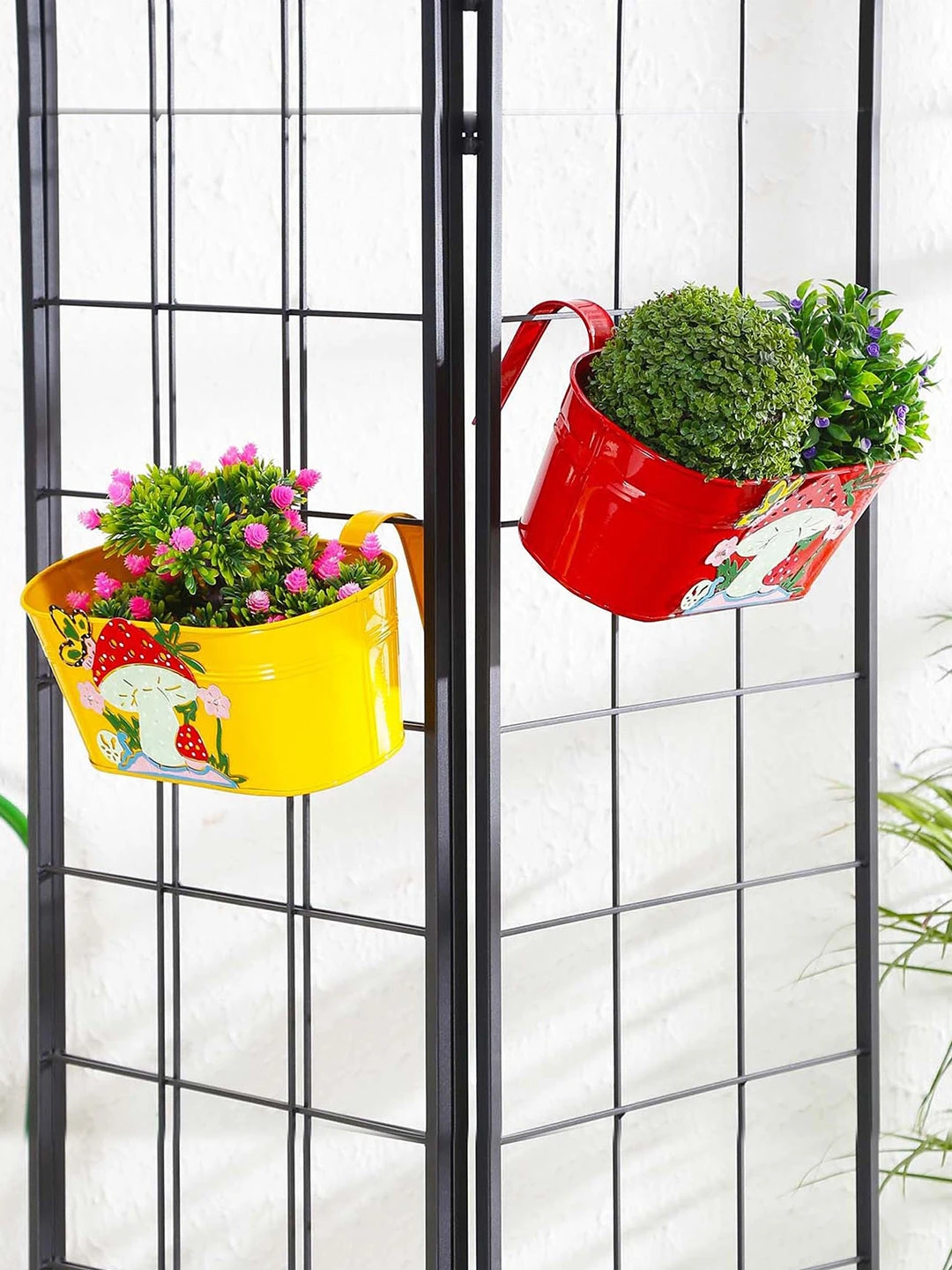 Set Of Two Mushroom Tub Yellow & Red 1 Set Of Two Mushroom Tub Yellow & Red